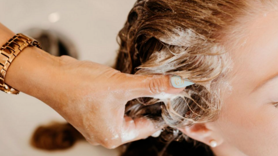 NATY BEAUTY CENTER 1/2 interior