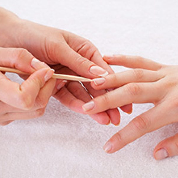 Tratamiento Fortalecedor con Vitaminas  Uñas 