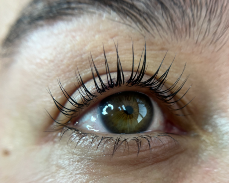 Lifting + Tinte + Botox $27.000