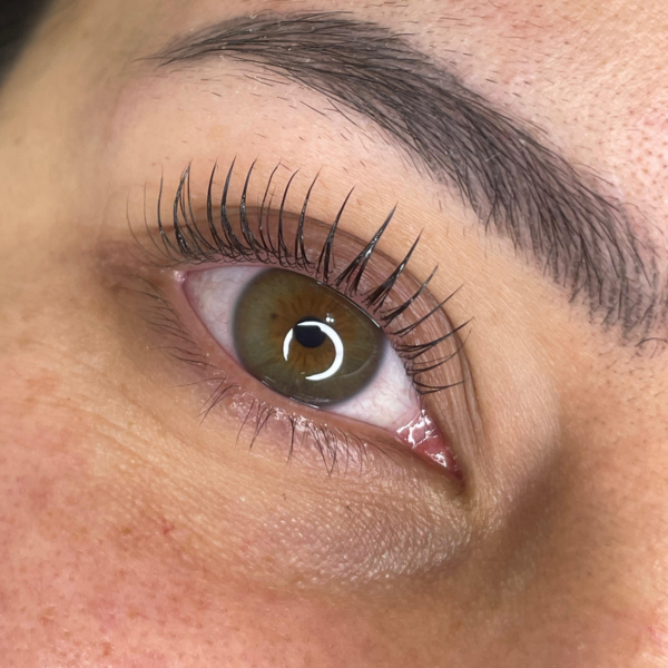 DLUX 🧖🏻‍♀️👁️ Lifting de pestañas+Botox (Encrespado de pestañas )