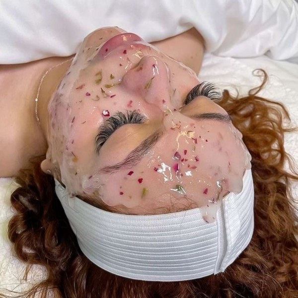 Epilación de rostro hilo 🧵 + perfilado de cejas + Mascarilla de Hialurónico