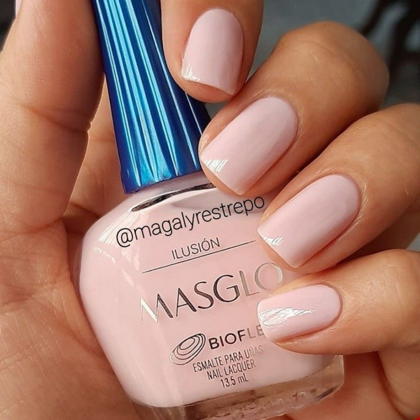 Manicura con esmaltado tradicional 👌🏻