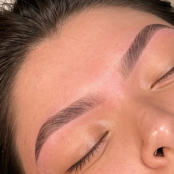 Laminado de cejas + tinte