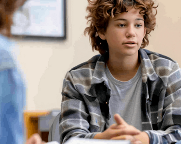 Consulta /Terapia Individual enfoque DBT Menores de edad