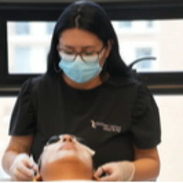 Limpieza + Microdermoabrasión Corporal