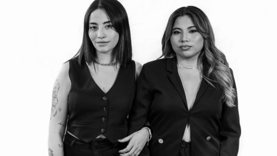 Darlashes by Virginia st interior