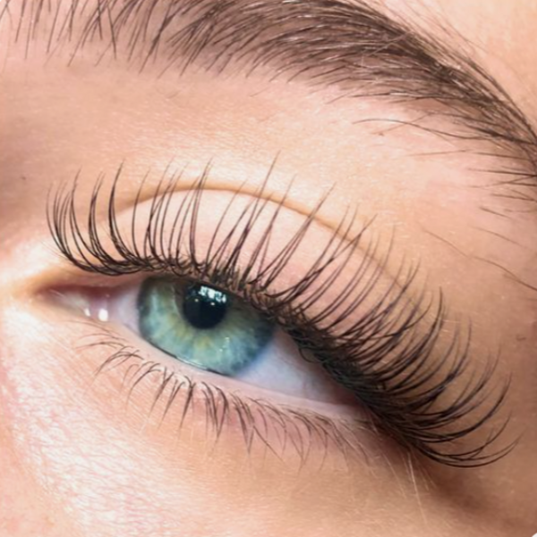 Extensiones de pestañas: Efecto Clásico
