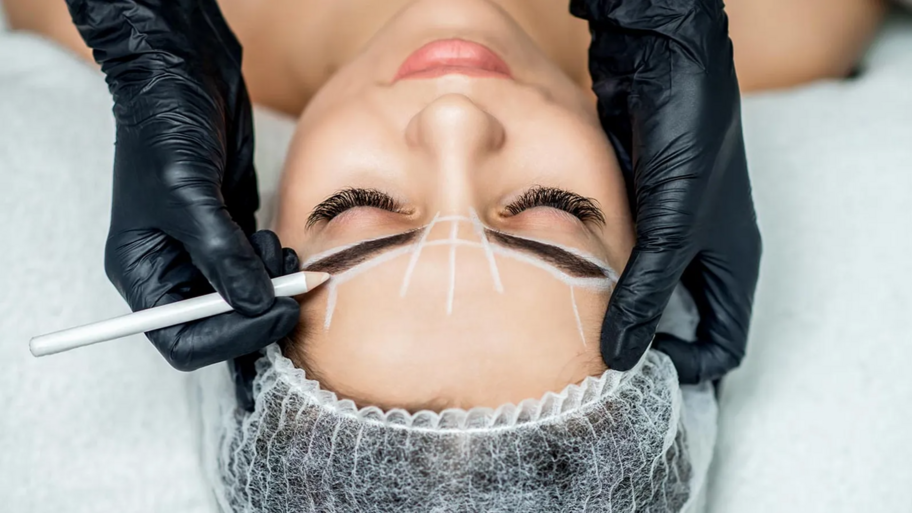 Myrêe Studio & Lounge banner