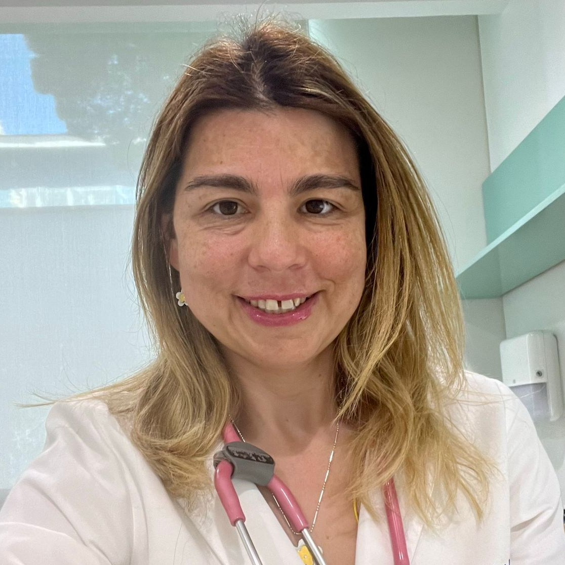 Dra. Paola Fuentes, médico Geriatra