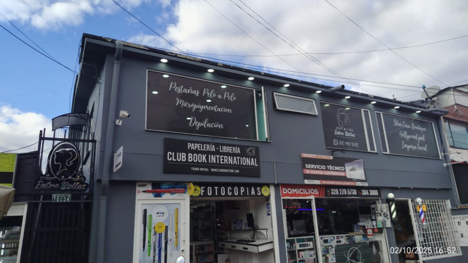 ENTRE BELLAS PONTEVEDRA interior