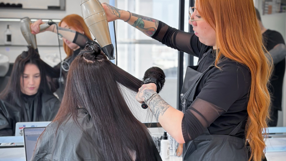 KARU PELUQUERÍA banner