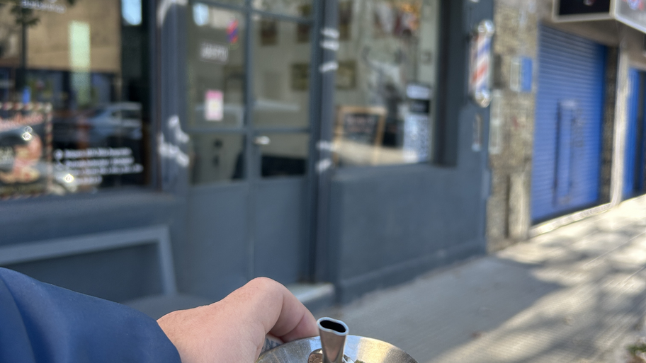 Salvado’s Barbershop banner