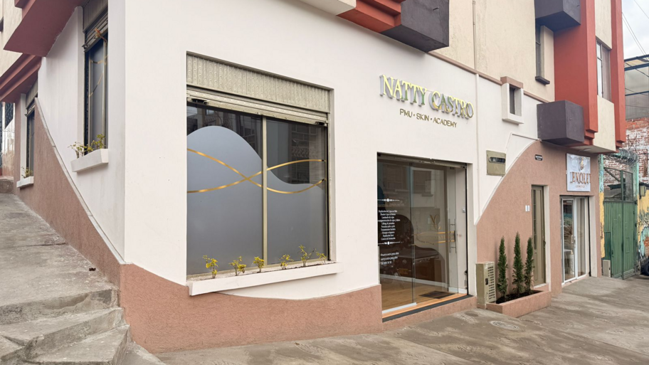 NATTY CASTRO ESTETICA Y MICROPIGMENTACION banner