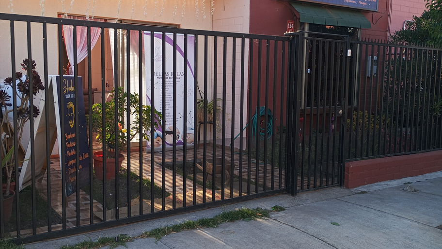 BELLAS Relax Spa banner