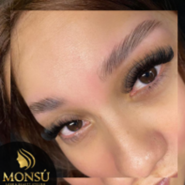 Extensiones de pestañas "Volumen"