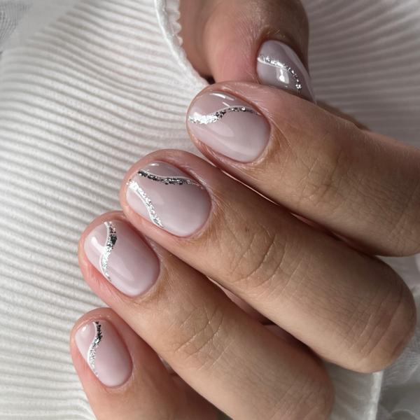 Esmaltado permanente con Diseño simple ó Francesa