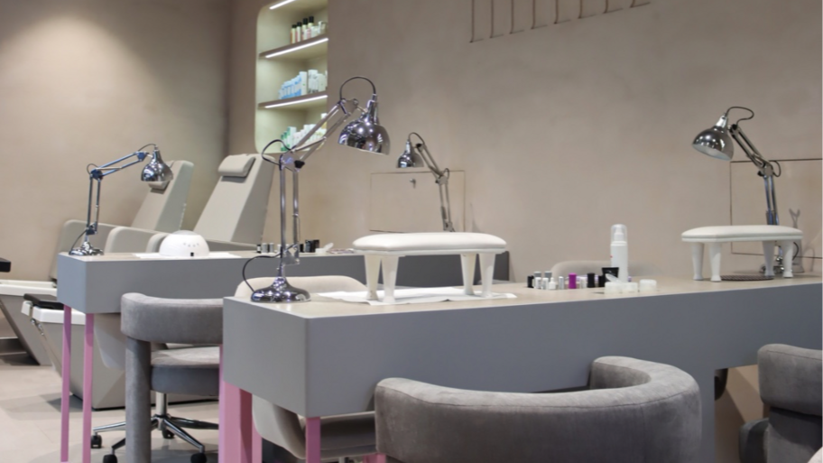 Mimi Hair and Nails Salon banner