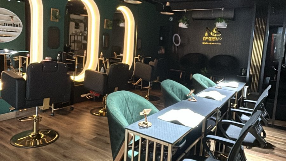 SALA BELLEZA NOVOSTYLO BY TWINS interior