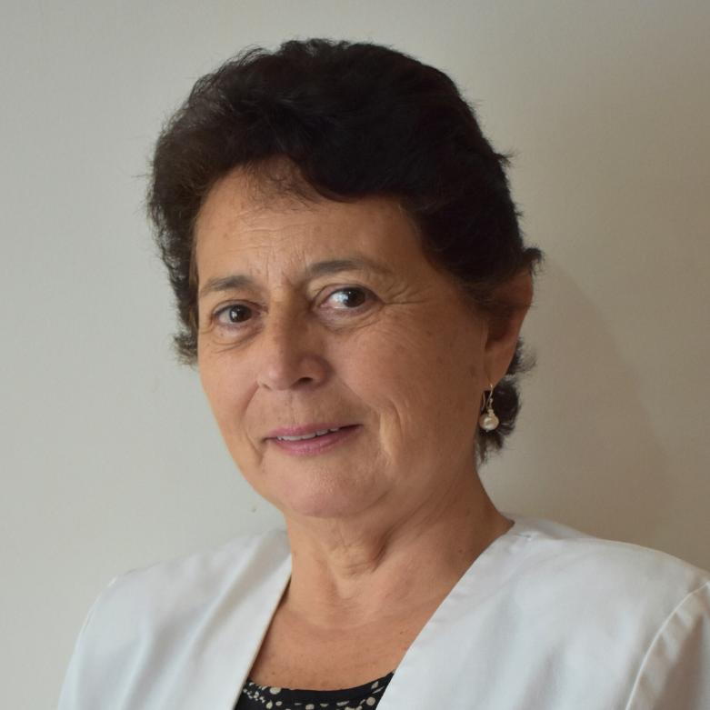 Ana María Castilla (Otorrino)