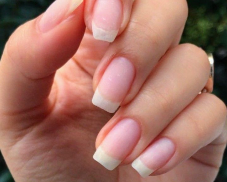 Manicura sin esmalte 