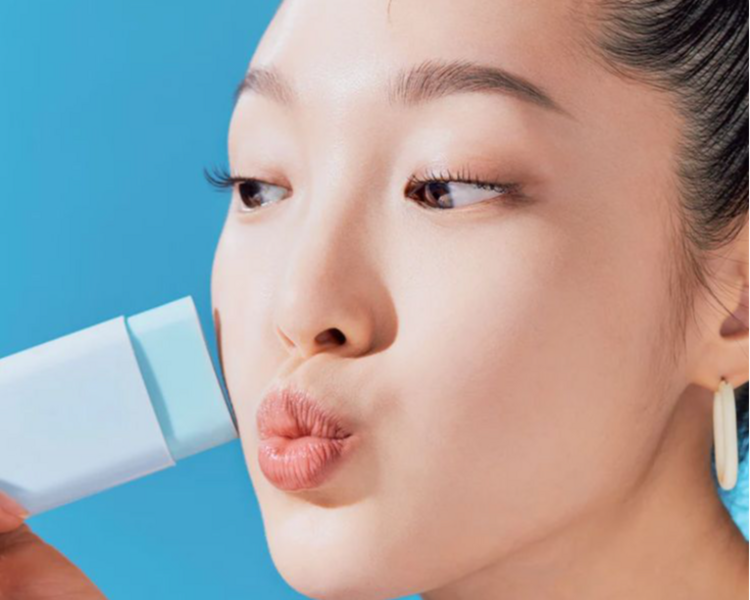 Depilacion con hilo de BIGOTE