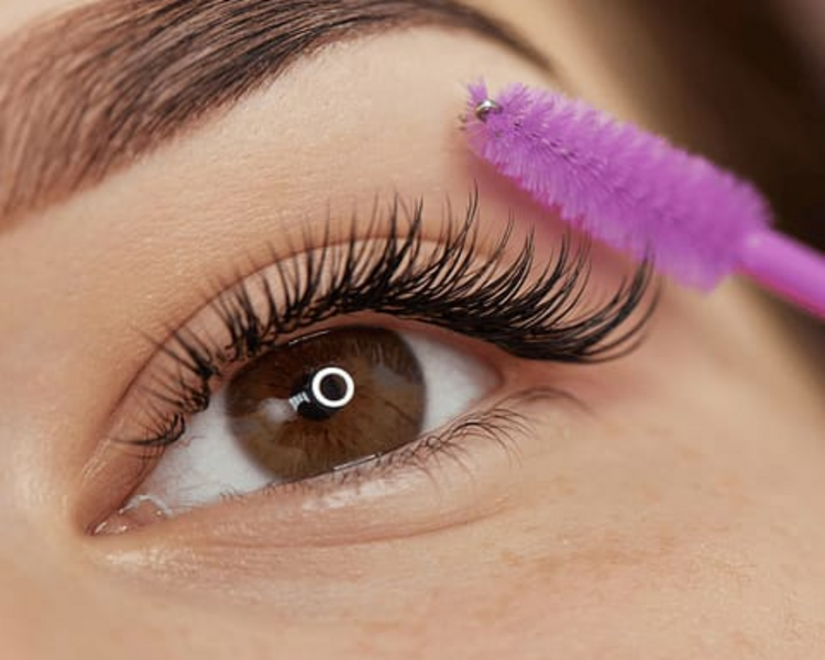 Lifting de Pestañas y Perfilado de Cejas