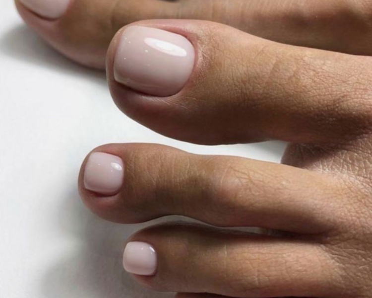 Gel pies con retiro