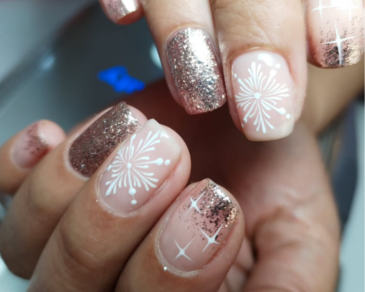 Manicura Permanente 4 diseños a mano alzada simples y retiro interno