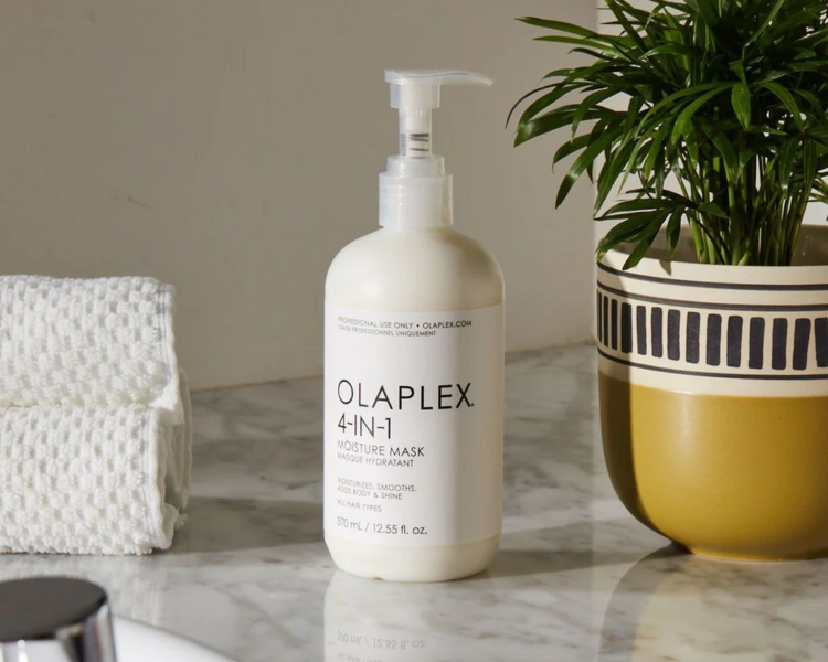 Tratamiento Reconstrucción Olaplex 4 en 1 cabello extra largo XL (3 manos bajo el hombro)