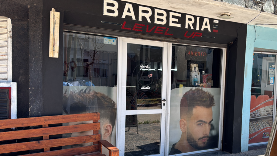 Level Up Barber interior