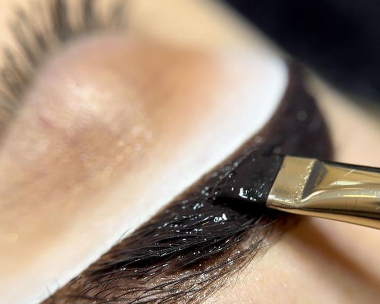 Tinte de cejas