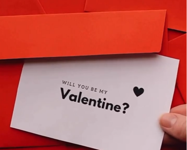 SAN VALENTIN, 2 masajes con Piedras Calientes + 2 copas espumante