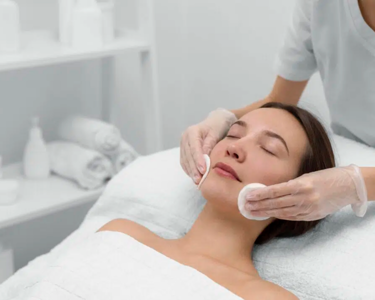 Limpieza facial simple 