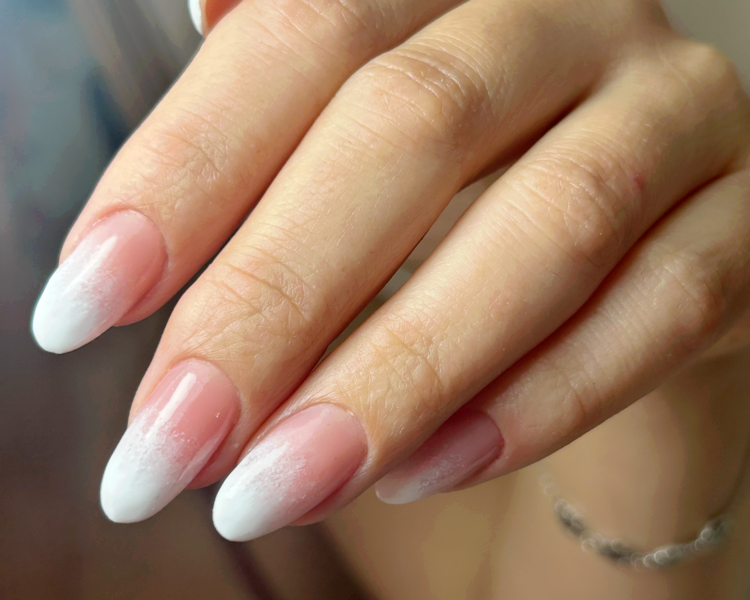 Soft gel con diseño simple