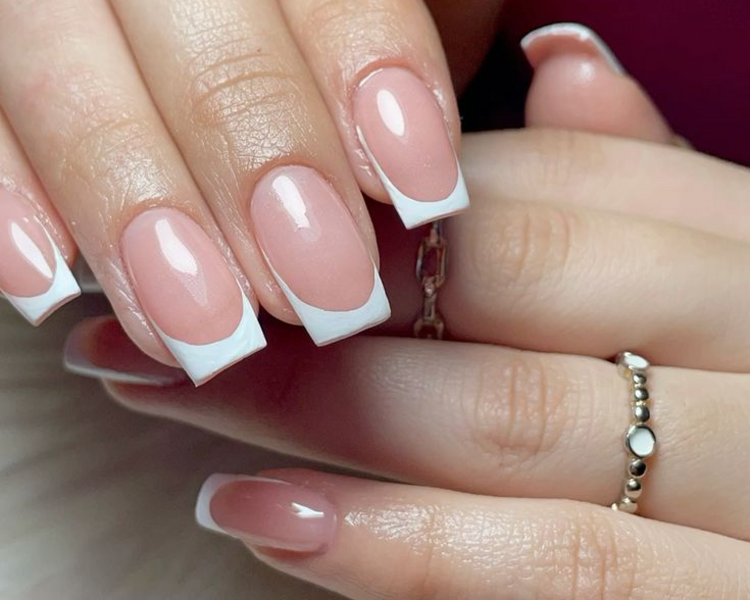 Frances sobre acrílico o polygel