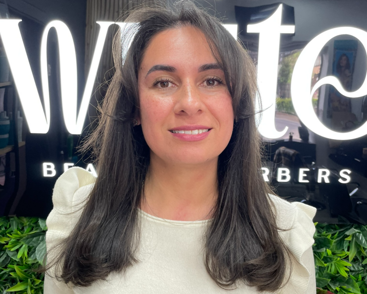 Lavado moroccanoil,Corte,Hidratación y Brushing (Secado con forma)