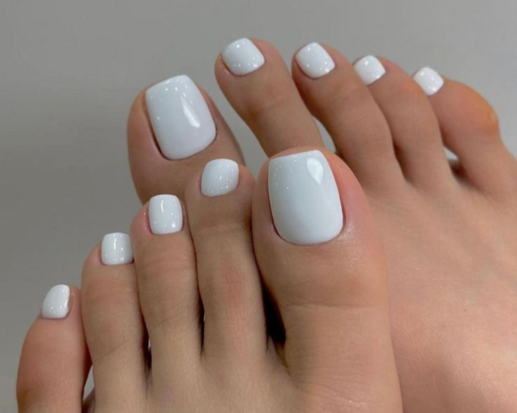 Pedi spa + gel nuevo liso