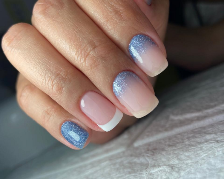 Manicure permanente + nivelacion con rubber o kapping desde $25.900 hasta $28.900