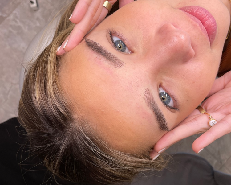 Microblading Avanzado - Cejas pelo x Pelo