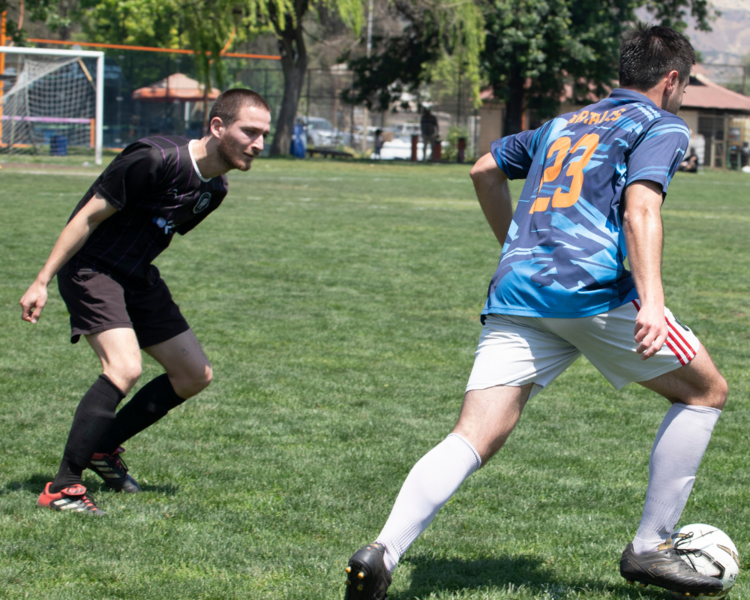 Cancha Fútbol Horario Previo a las 18.00  