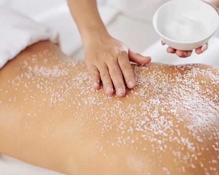 Exfoliación de espalda y glúteos 