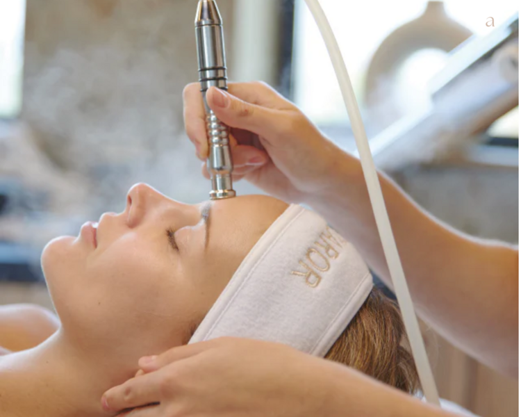 Exfoliación profunda con punta diamante