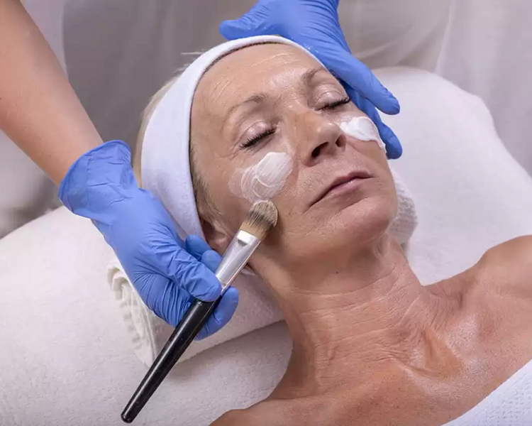 LIMPIEZA FACIAL PROFUNDA ANTI AGE