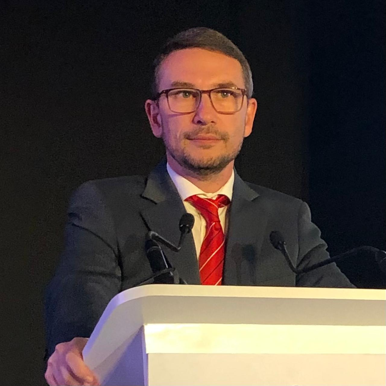 DR. PALMISANO EZEQUIEL