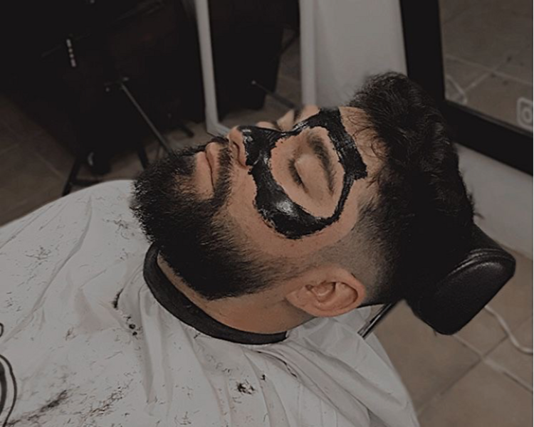Corte de cabello mascarilla facial más barba 