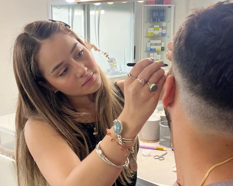 PERFILADO DE CEJAS MASCULINO