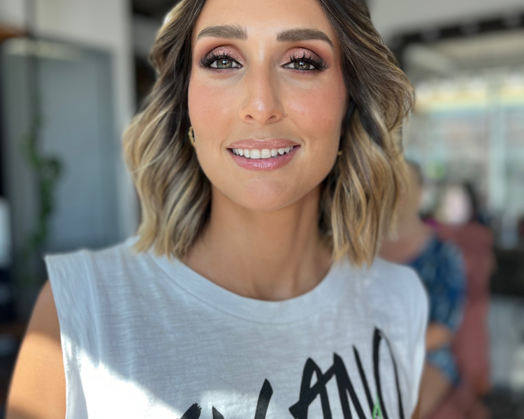 PACK MAQUILLAJE + ONDAS STAFF