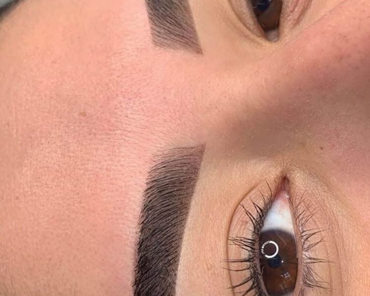 Cejas perfectas (Diseño, perfilado, laminado, botox y tinte)