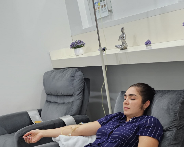 Sueroterapia Ortomolecular con Vitamina C y Complejo B