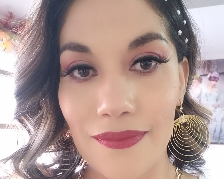 CASUAL (NOCHE) INCLUYE PESTAÑAS